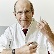 Alim Louis Benabid